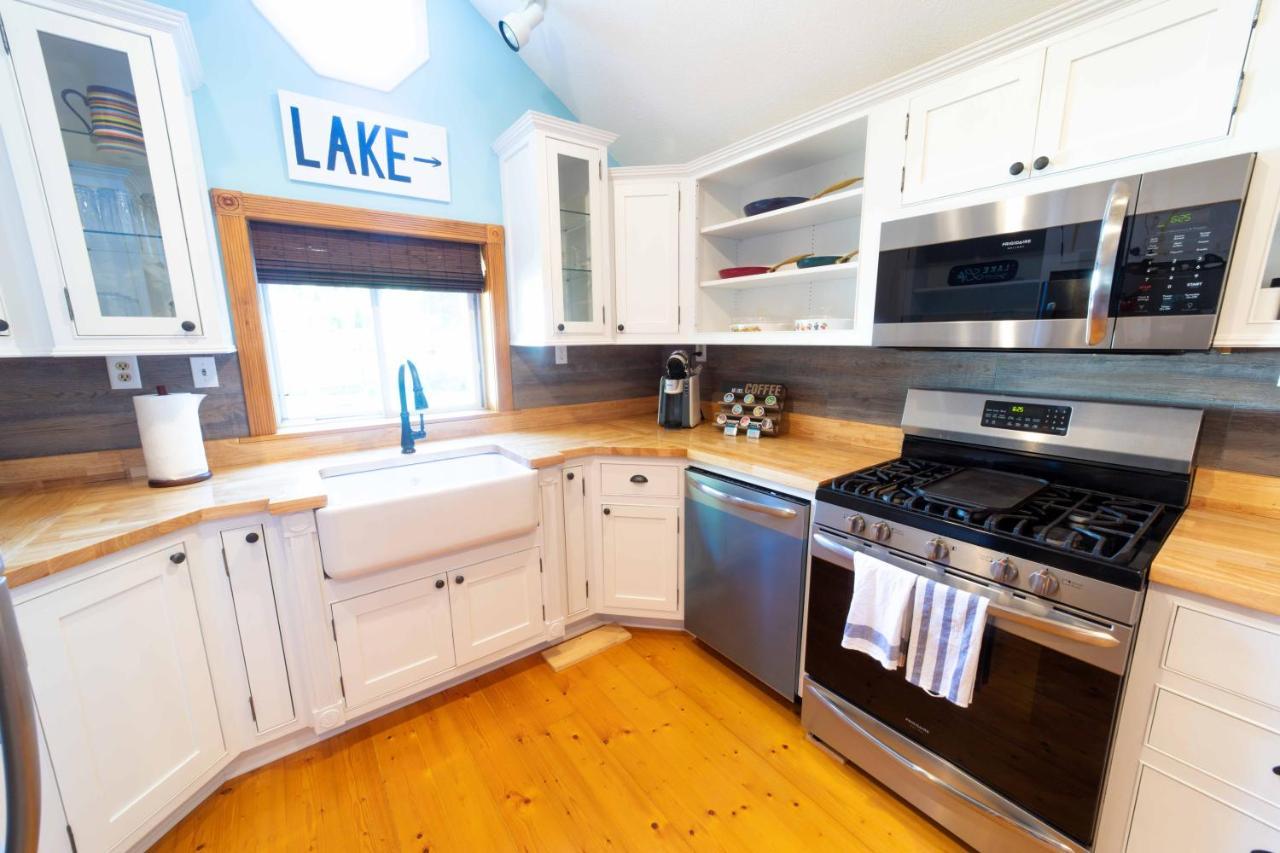The Charming Glenn Cottage! Walk To Lake Michigan! Fennville Eksteriør bilde
